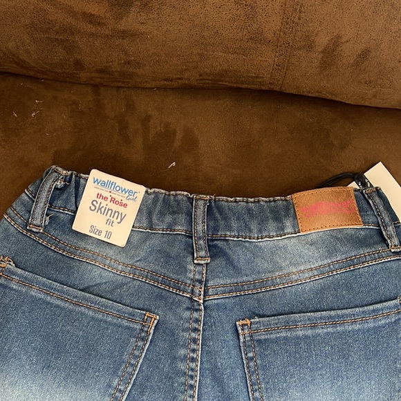 Wallflower Girl  Size 10 Skinny Fit NWT - Picture 5 of 5